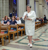 Presentation of the gifts by Candy Martin, Second Vice President