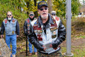 Chuck 'Graves' Roth reads a Vietnam soldiers prayer.